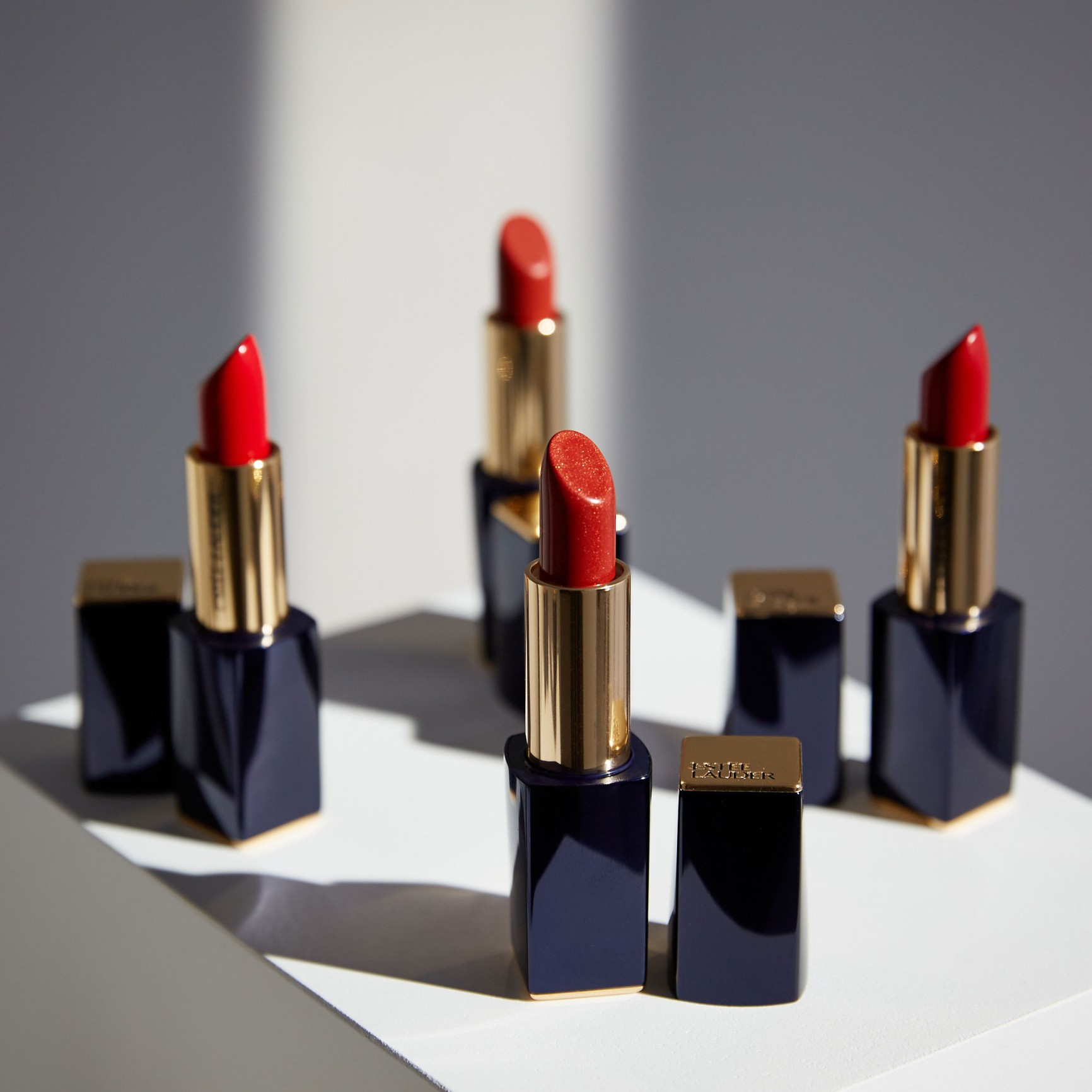 Estee Lauder | Lips | Lipsticks on Plinth